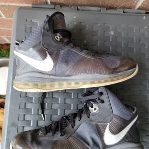 Lebron Nike Men’s Black and White High-Top Basketball Sneakers